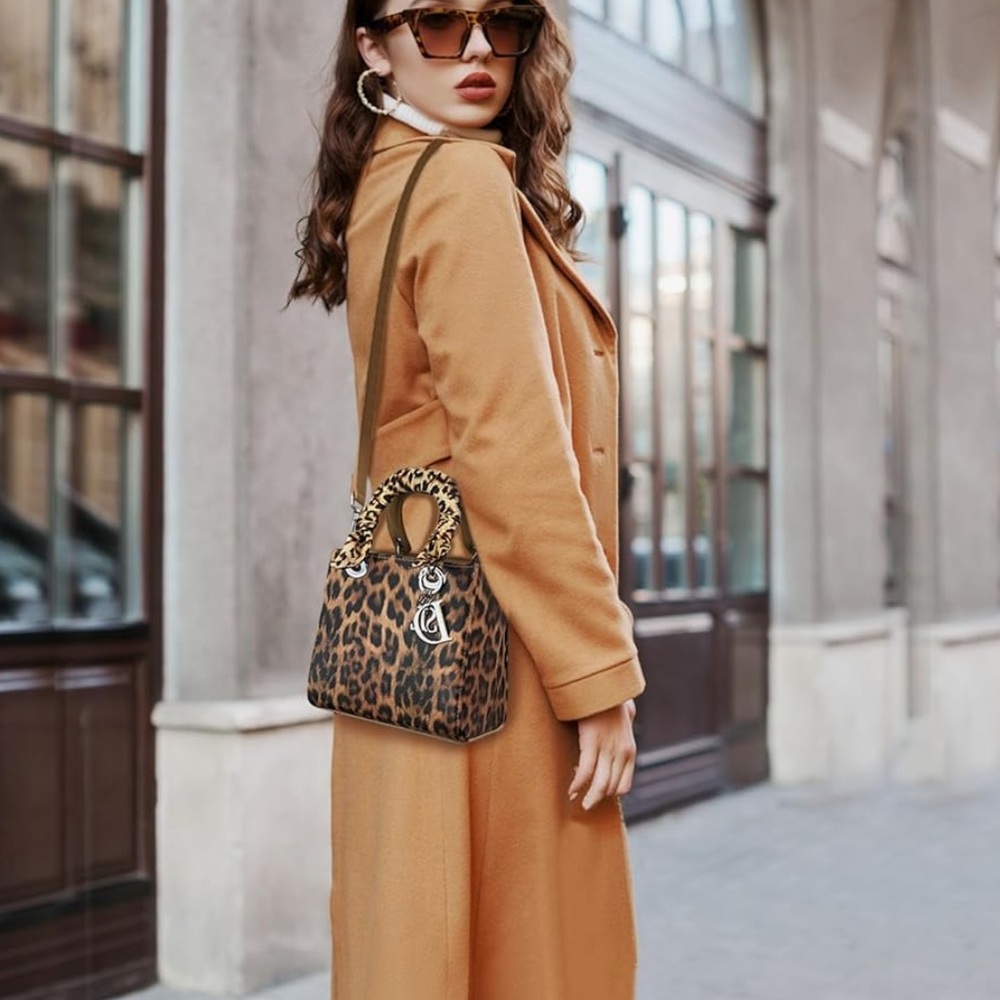 Leopard Print Mini Bag - Picture 4 of 12